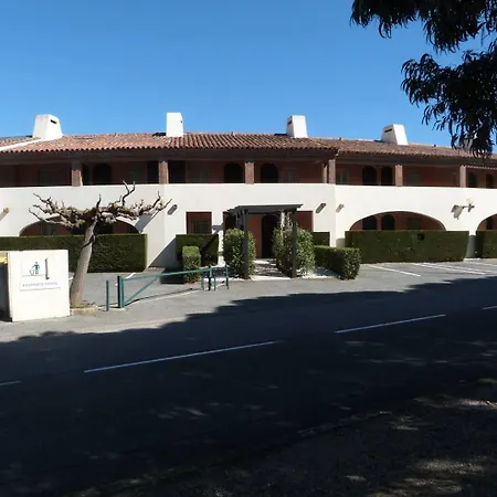 Marcogvoile - Golfe De Saint-tropez - Agreable T2 Avec Vue Sur La Marina Apartment Cogolin